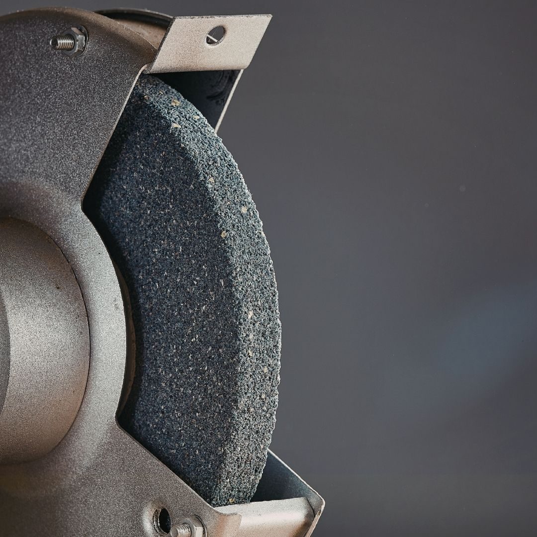 Tratamento Especial Opções com camadas de resina que reduzem a temperatura de trabalho, prevenindo o escurecimento (queima) de peças em aço inoxidável. (2)