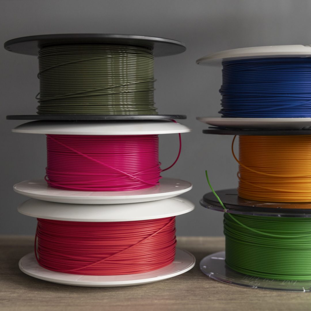 designer-using-3d-printer